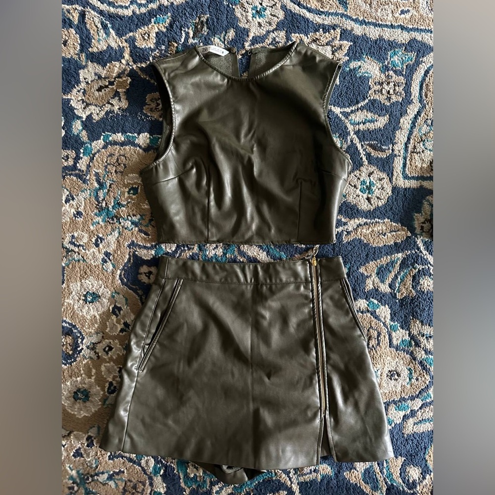 Zara skort and the top set. Final price. Worn once great condition.